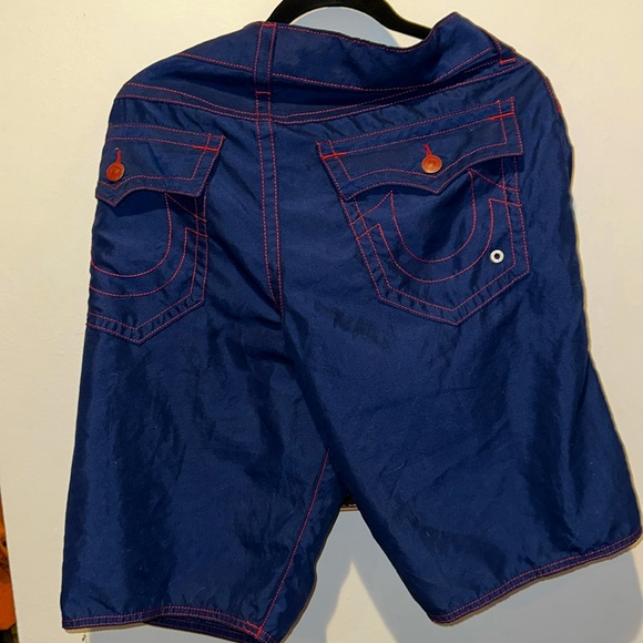 True Religion Swim trunks Size 34 - Picture 2 of 3